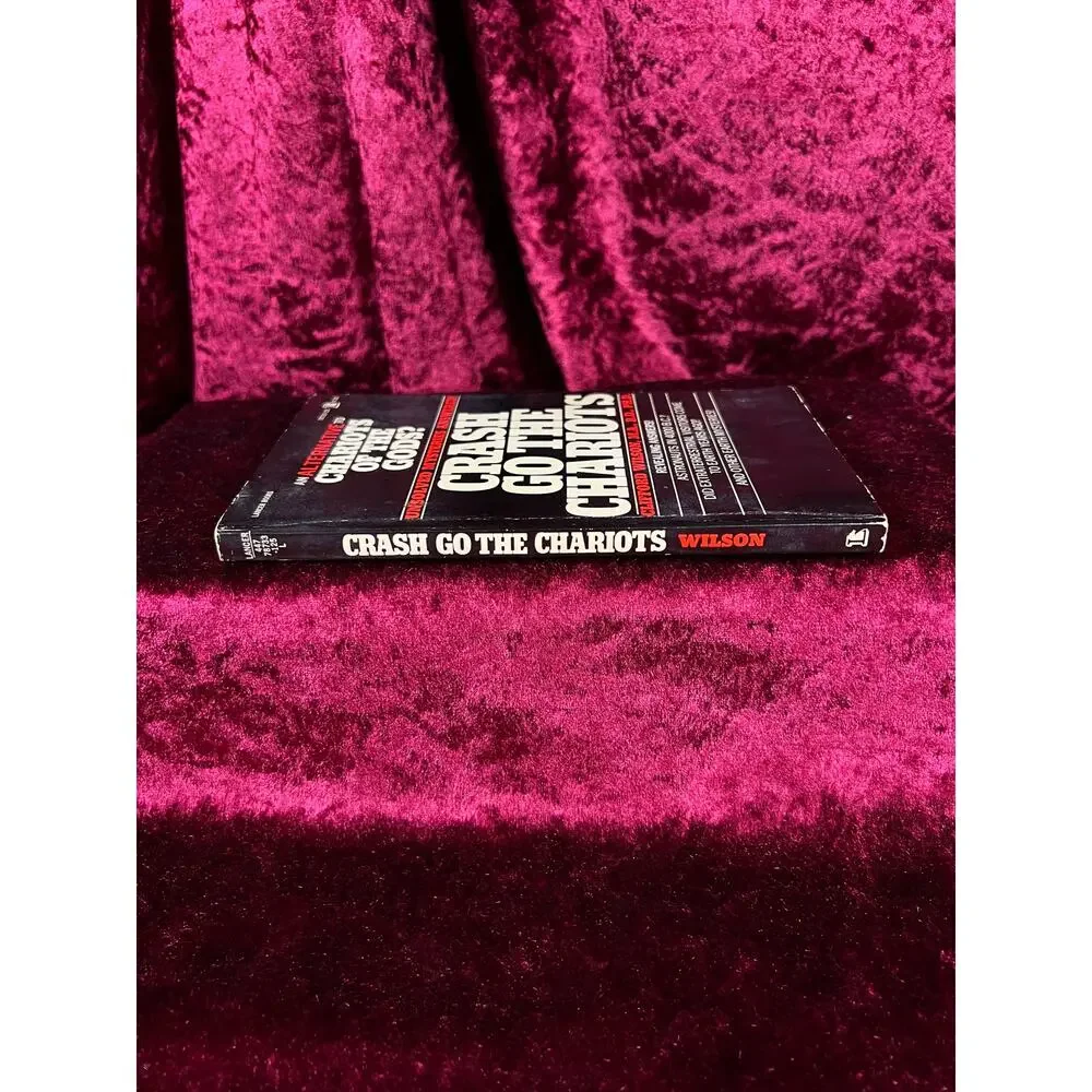 Vintage Paperback Book – Crash Go The Chariots Clifford Wilson 1972 Lancer Books